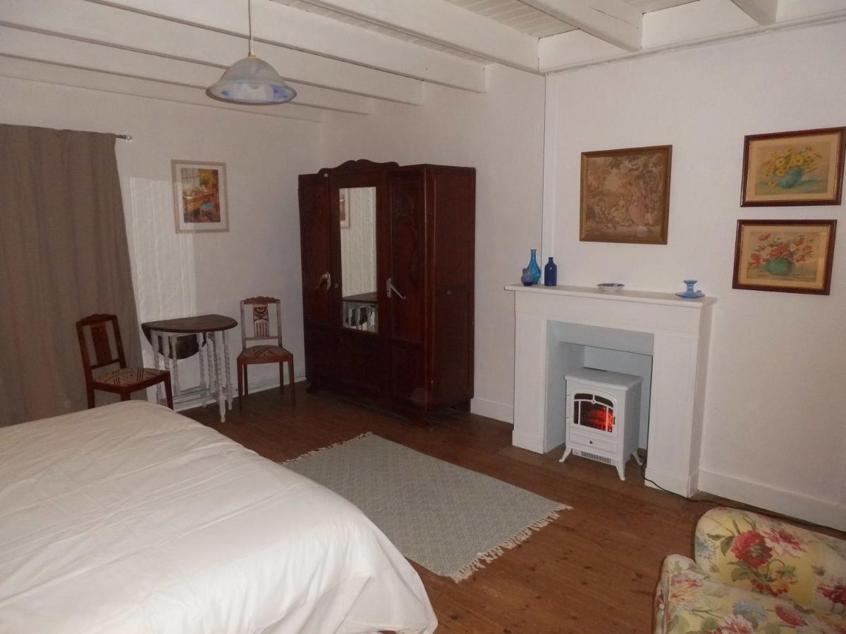 La Bicyclette Bleue Bed & Breakfast Montpinchon Ngoại thất bức ảnh