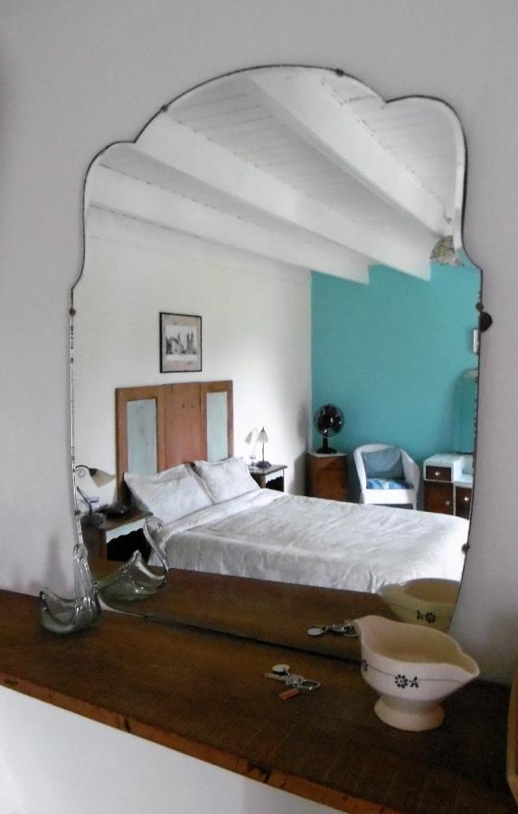 La Bicyclette Bleue Bed & Breakfast Montpinchon Ngoại thất bức ảnh